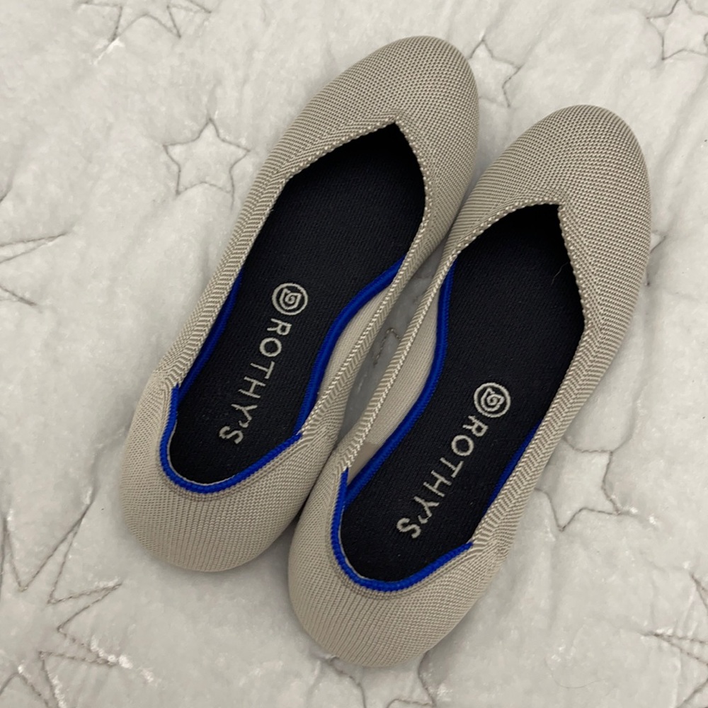 Rothys Flax Flats VGUC 9.5